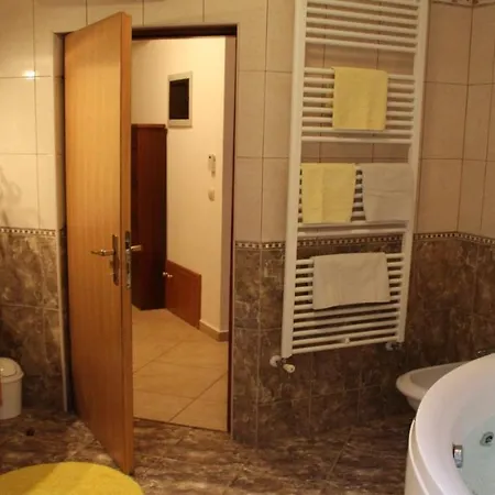 Holiday home Golden Eye *