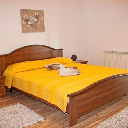 Tatil Evi Golden Eye